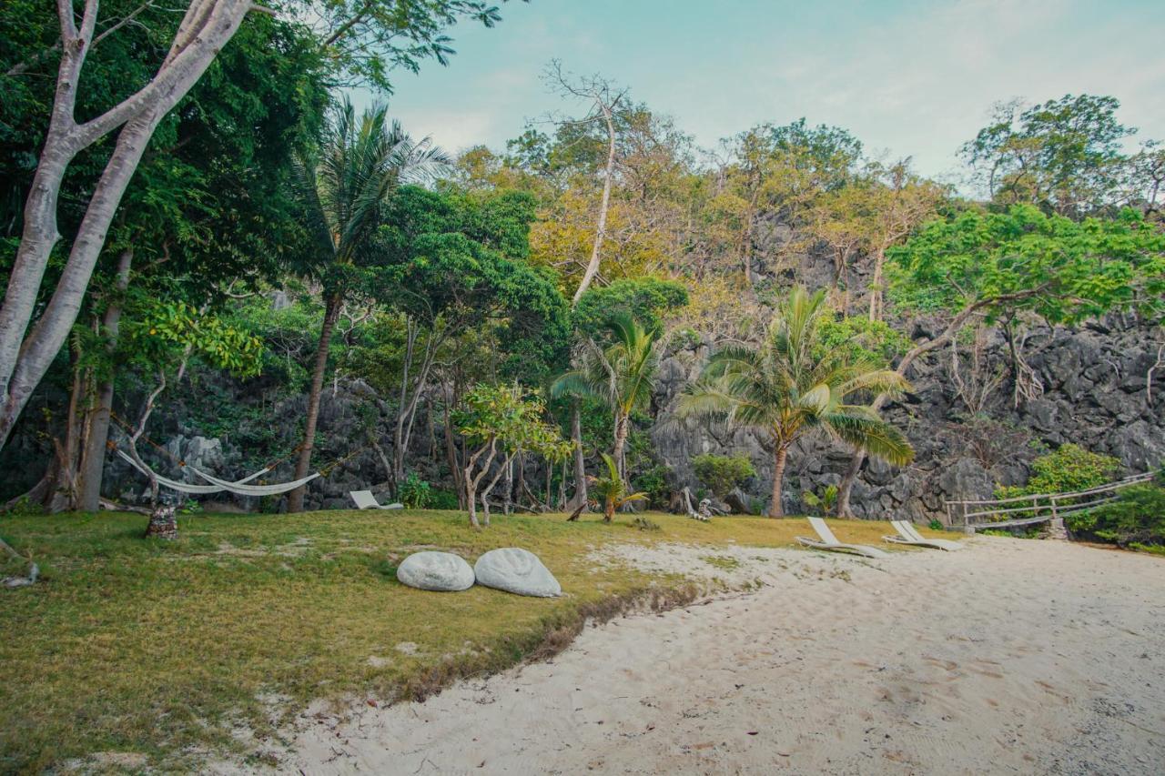Sangat Island Dive Resort Coron Exterior foto