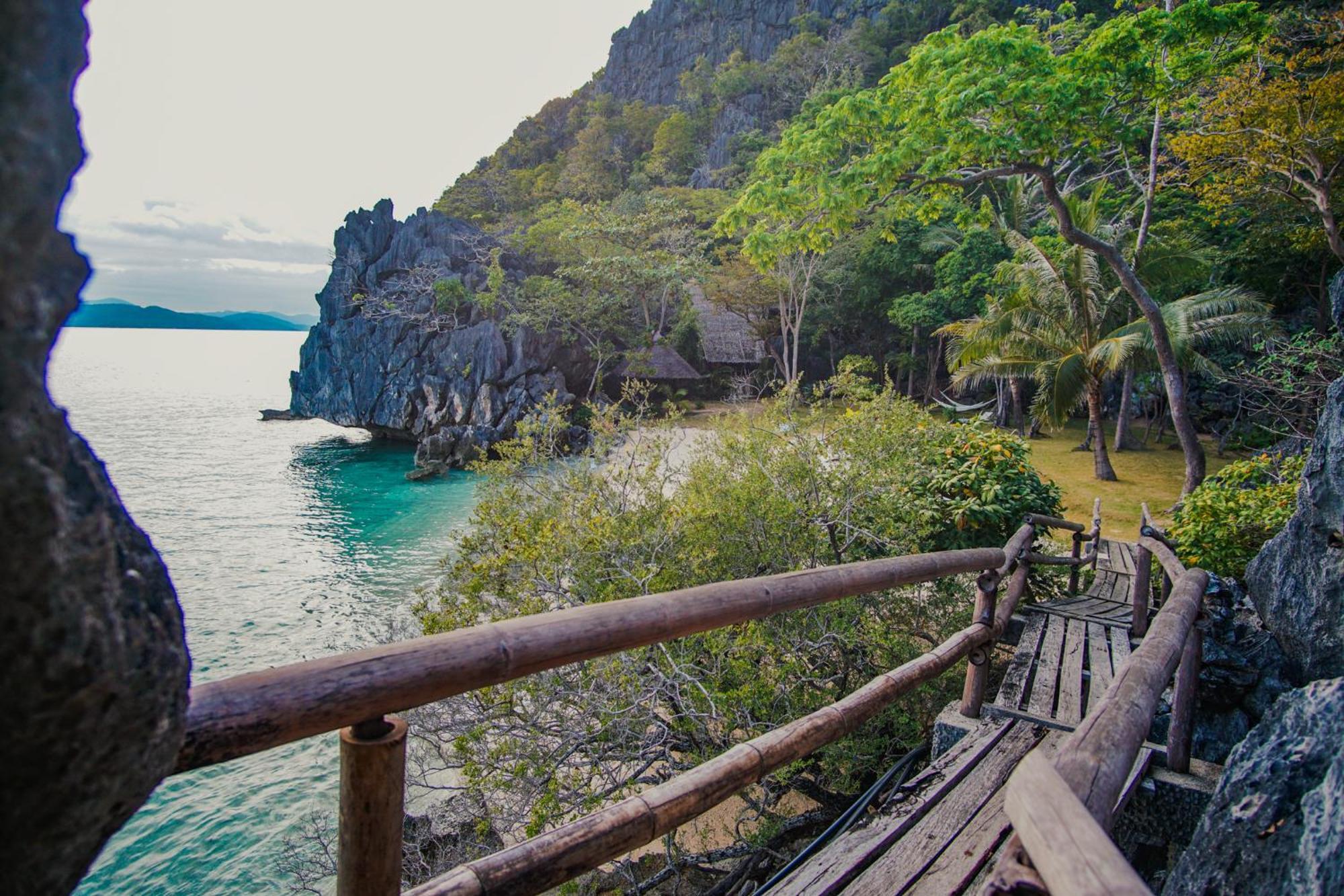 Sangat Island Dive Resort Coron Exterior foto