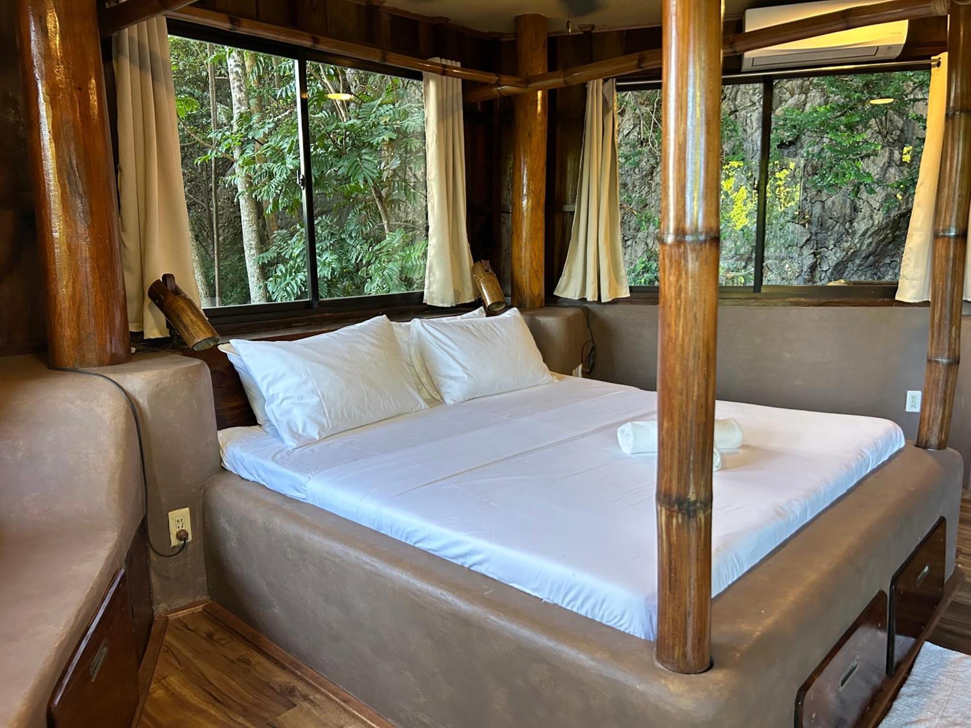 Sangat Island Dive Resort Coron Exterior foto